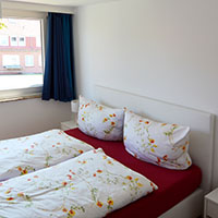 Schlafzimmer 2